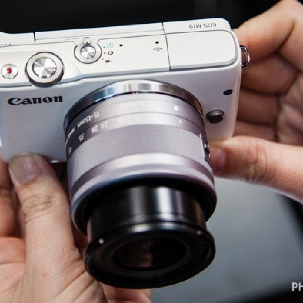 送料無料】-Canon - Canon EOS M10 一眼レ•フカメラ 単焦点レンズ付き - pentainternational.co.uk